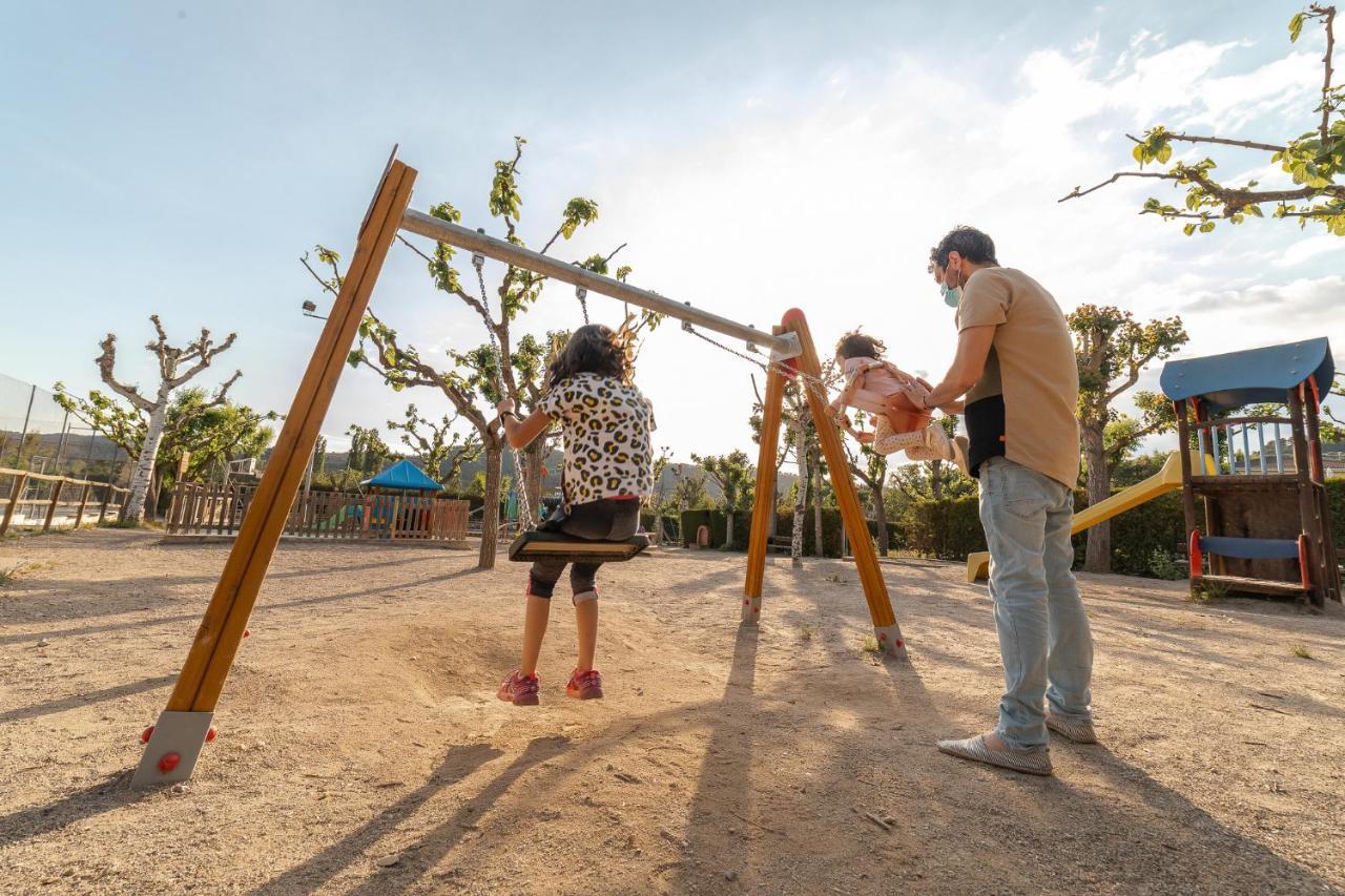 Bungalows - Camping El Solsones Solsona Ngoại thất bức ảnh