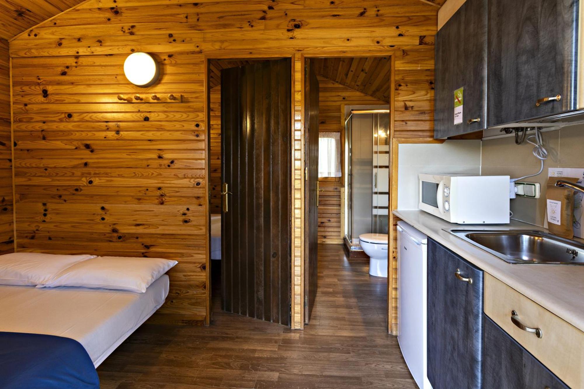 Bungalows - Camping El Solsones Solsona Ngoại thất bức ảnh