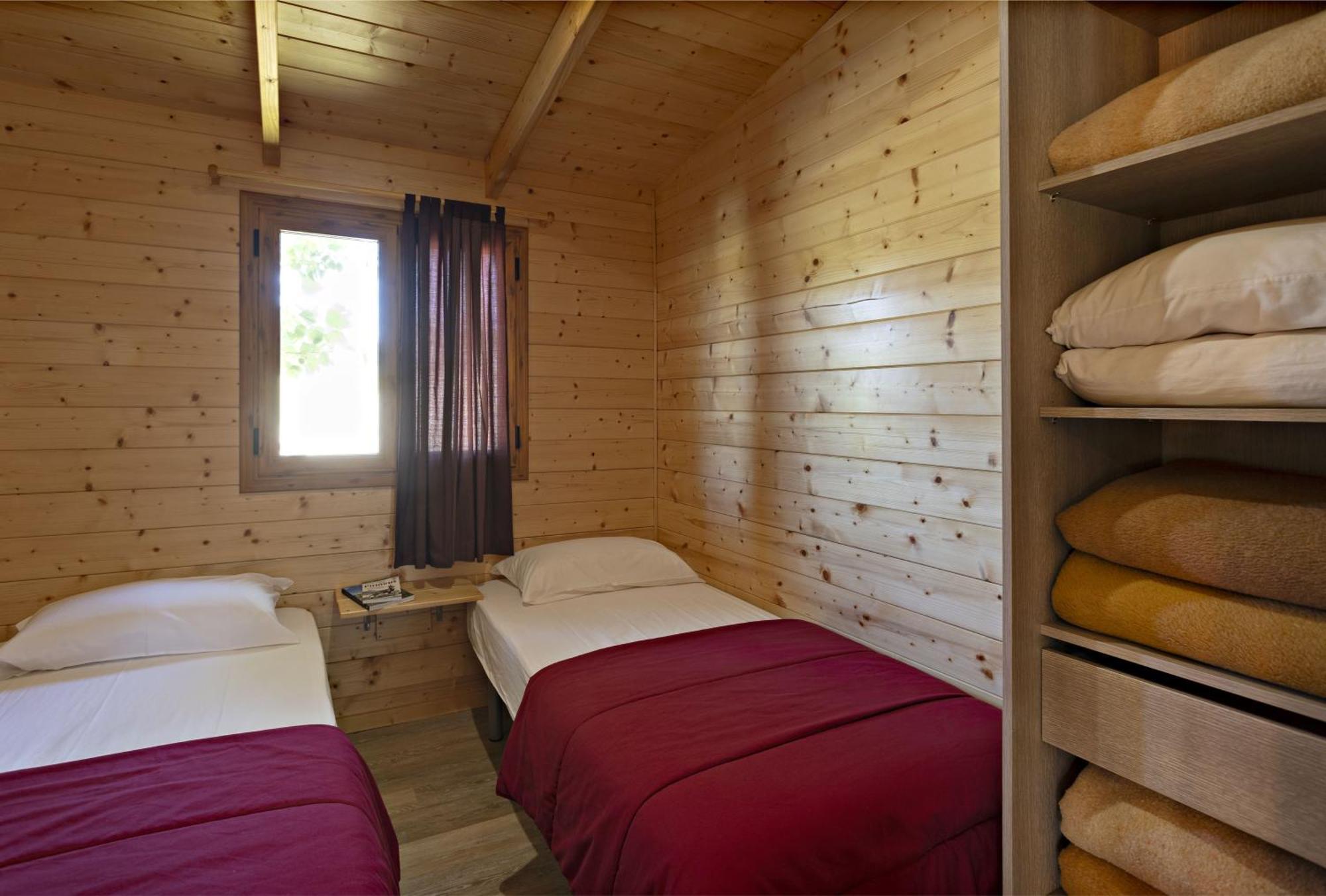 Bungalows - Camping El Solsones Solsona Ngoại thất bức ảnh